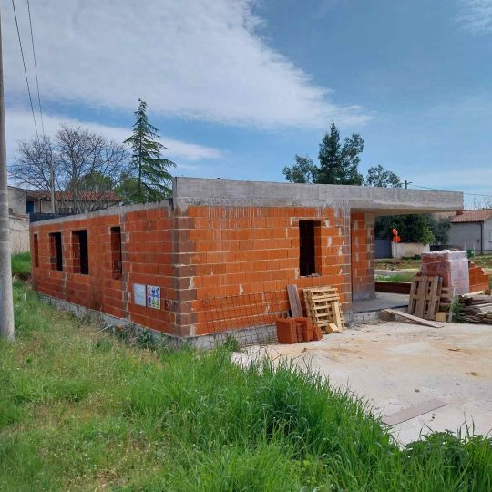 Valtura: Samostojeća vila, 150 m2, ne propustite investiciju