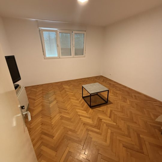 Veruda: Prodaje se dvosoban stan na Verudi, 59,5 m2