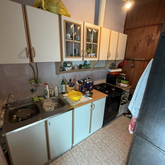 Pula: Povoljan stan u strogom centru Pule, 100 m2