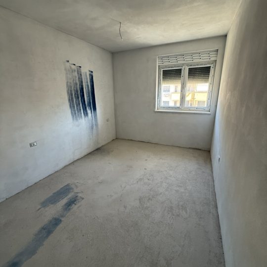 Pula, 46.00 m2, novogradnja 1S+DB + Terasa