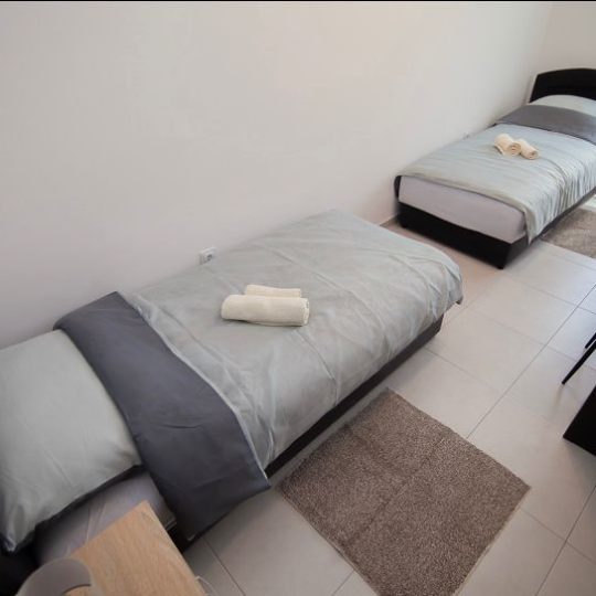 Centar: Odličan kompletno opremljen stan, 62 m2