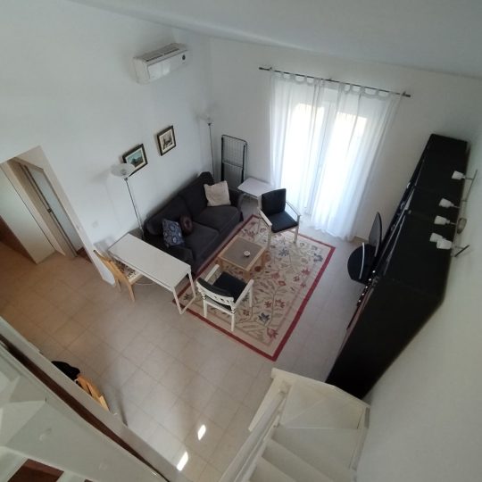 AKTUALNO! Fažana, atraktivan i namješten stan sa garažom!
