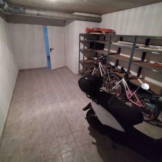 AKTUALNO! Fažana, atraktivan i namješten stan sa garažom!