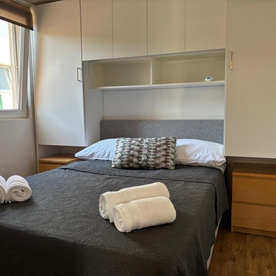 Štinjan: Kuća s 2 apartmana, 90 m2, vrijedna investicija
