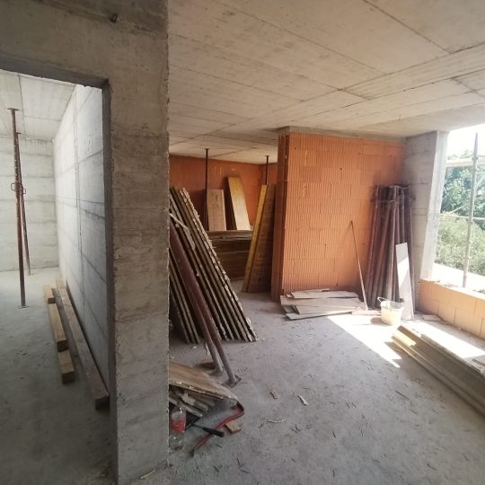 Novogradnja u blizini Pule i Štinjana!
