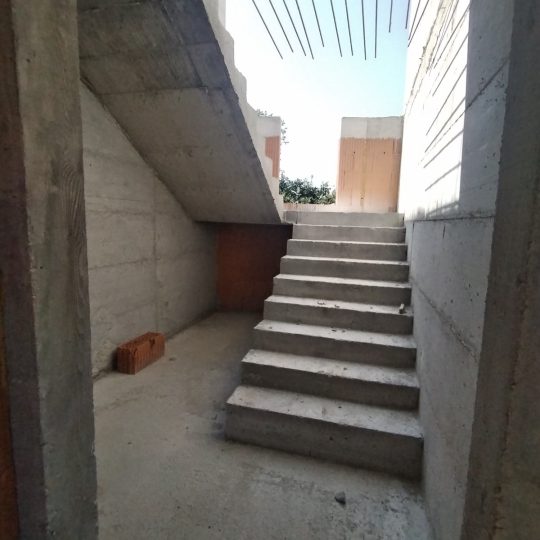 Novogradnja u blizini Pule i Štinjana!