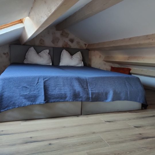 Vodnjan: Prekrasna kamena kuća, 70 m2