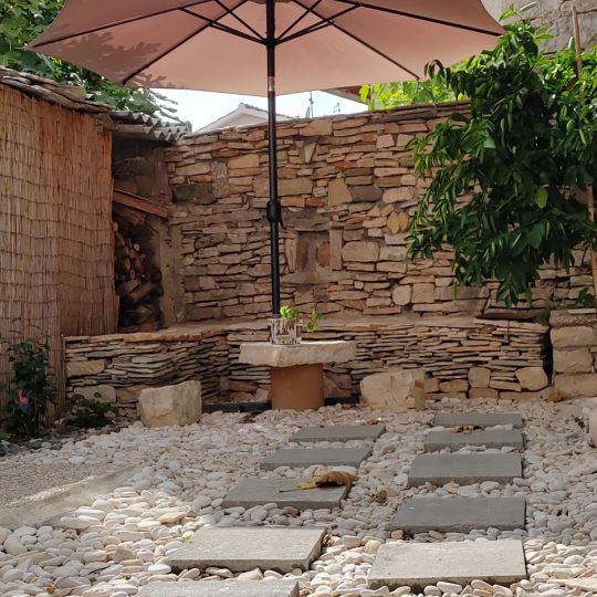 Vodnjan: Prekrasna kamena kuća, 70 m2