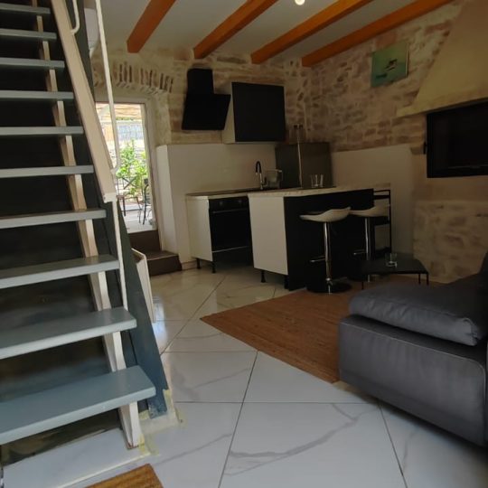 Vodnjan: Prekrasna kamena kuća, 70 m2