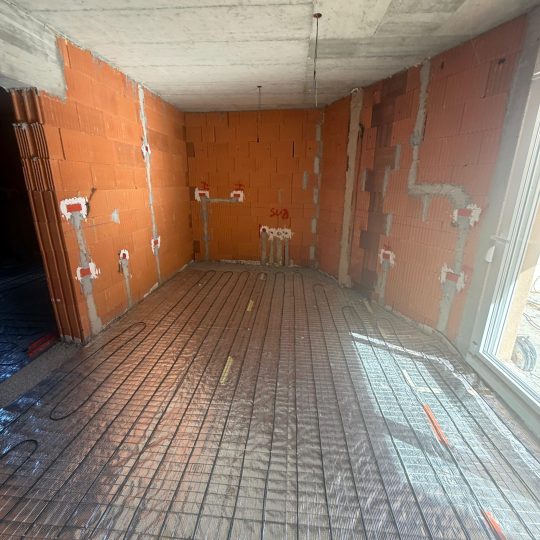 Ližnjan: Stambena zgrada s 4 zasebna stana, investicijska prilika!