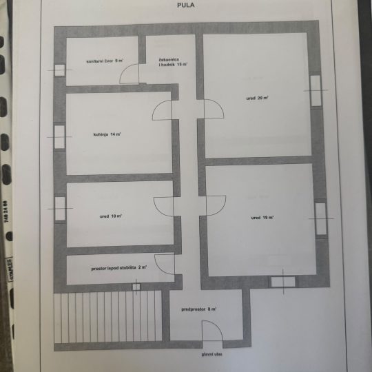 Pula: PROSTRAN STAN U PRIZEMLJU S VRTOM