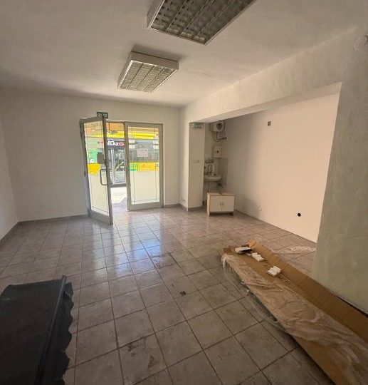 POSLOVNI PROSTOR ZA NAJAM – PULA, ŠIRI CENTAR (iznajmljivanje)